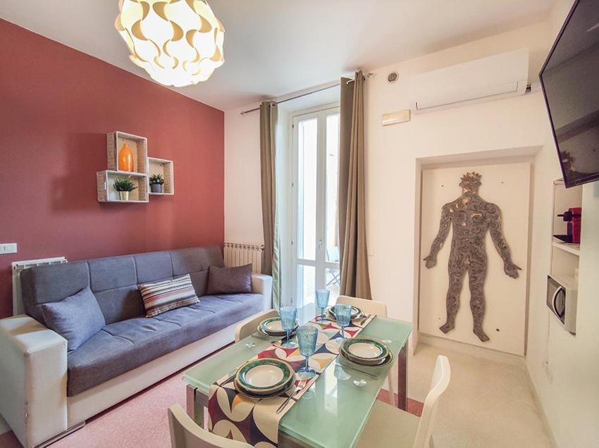 Casa Chiara In Centro Con Corte Privata San Benedetto del Tronto Exterior foto