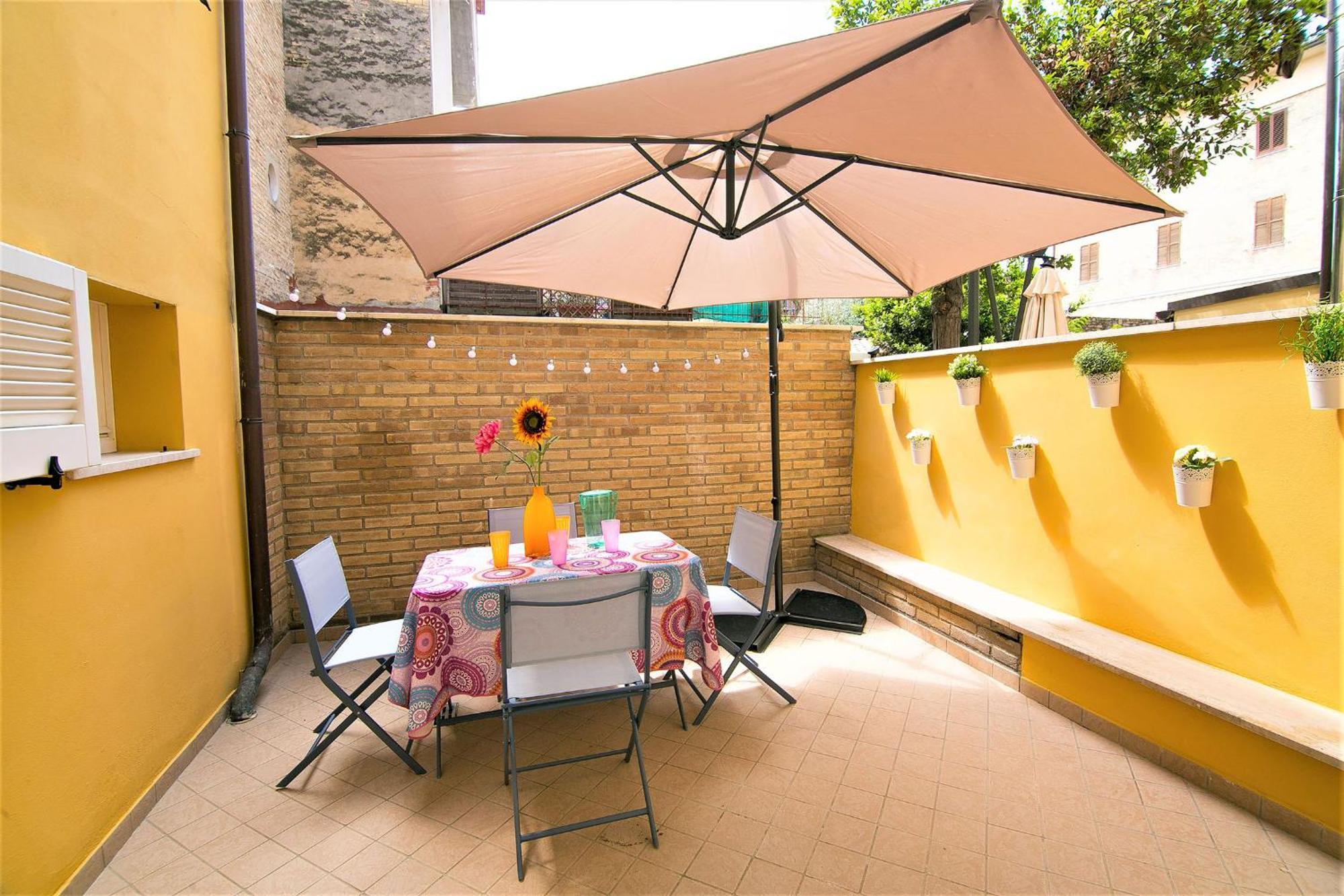 Casa Chiara In Centro Con Corte Privata San Benedetto del Tronto Exterior foto